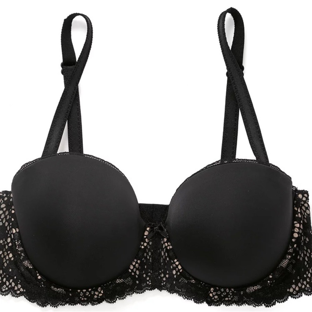NWOT. Lugo Black Plus Strapless Contour Balconette